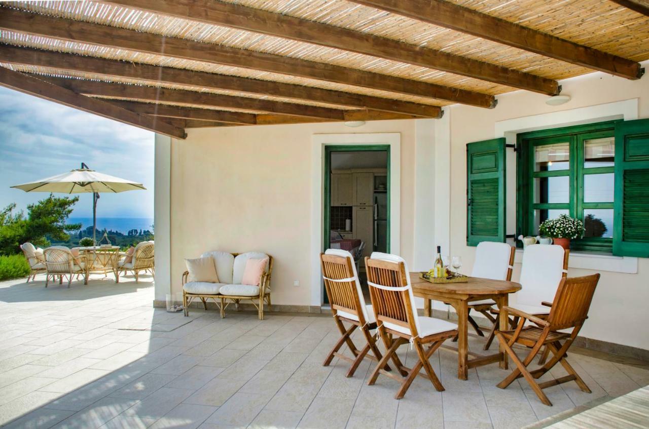 Villa Seaview Daisy House In Zakynthos Island à Vasilikí Extérieur photo